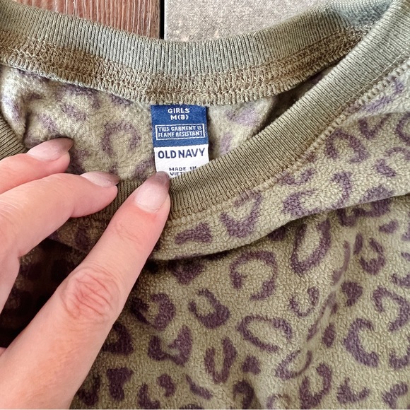 OLD NAVY Girls Set of Girls Fleece Sweatshirt & Sweatpants size 8 - Picture 4 of 4